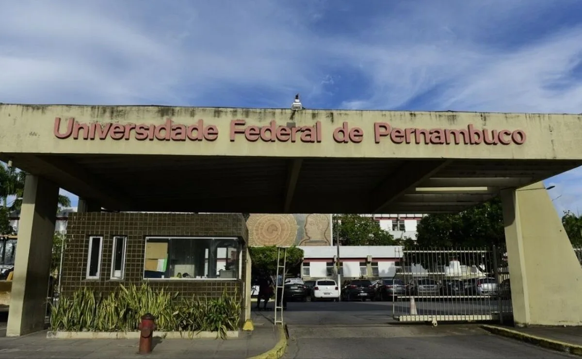 Professor perde vaga em universidade seis meses após assumir cargo em meio a disputa judicial de cotas raciais