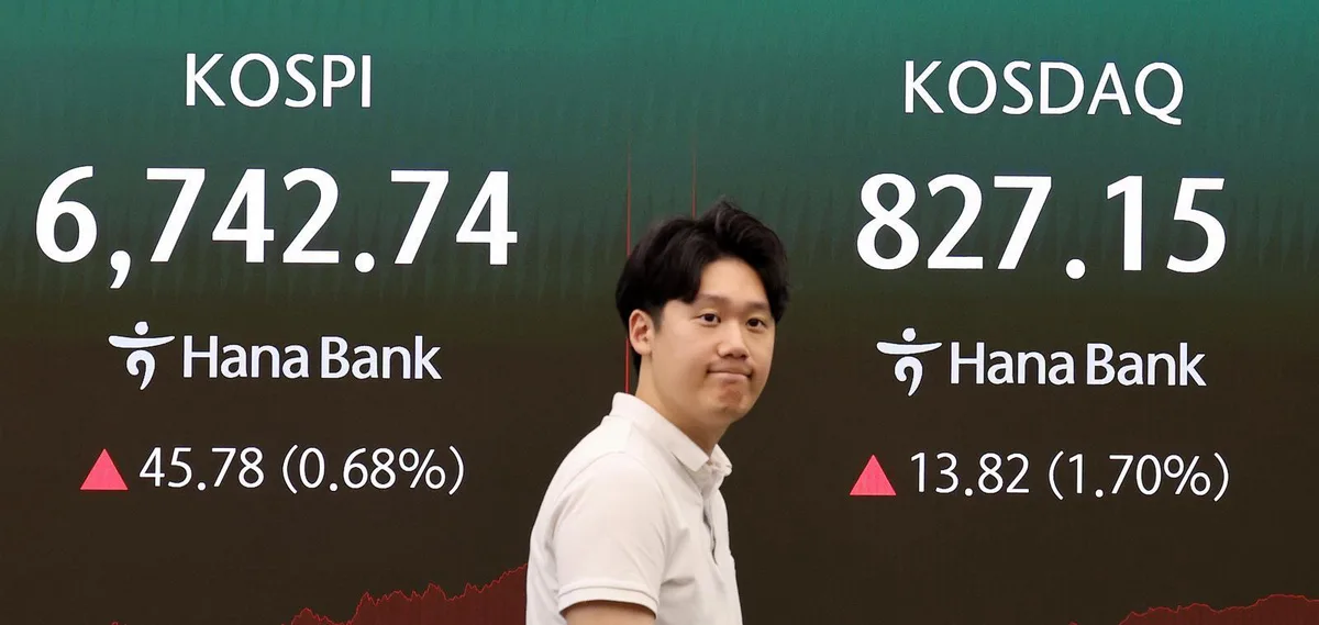 코스피, 장중 4% 급락 딛고 상승 전환…6740선 회복