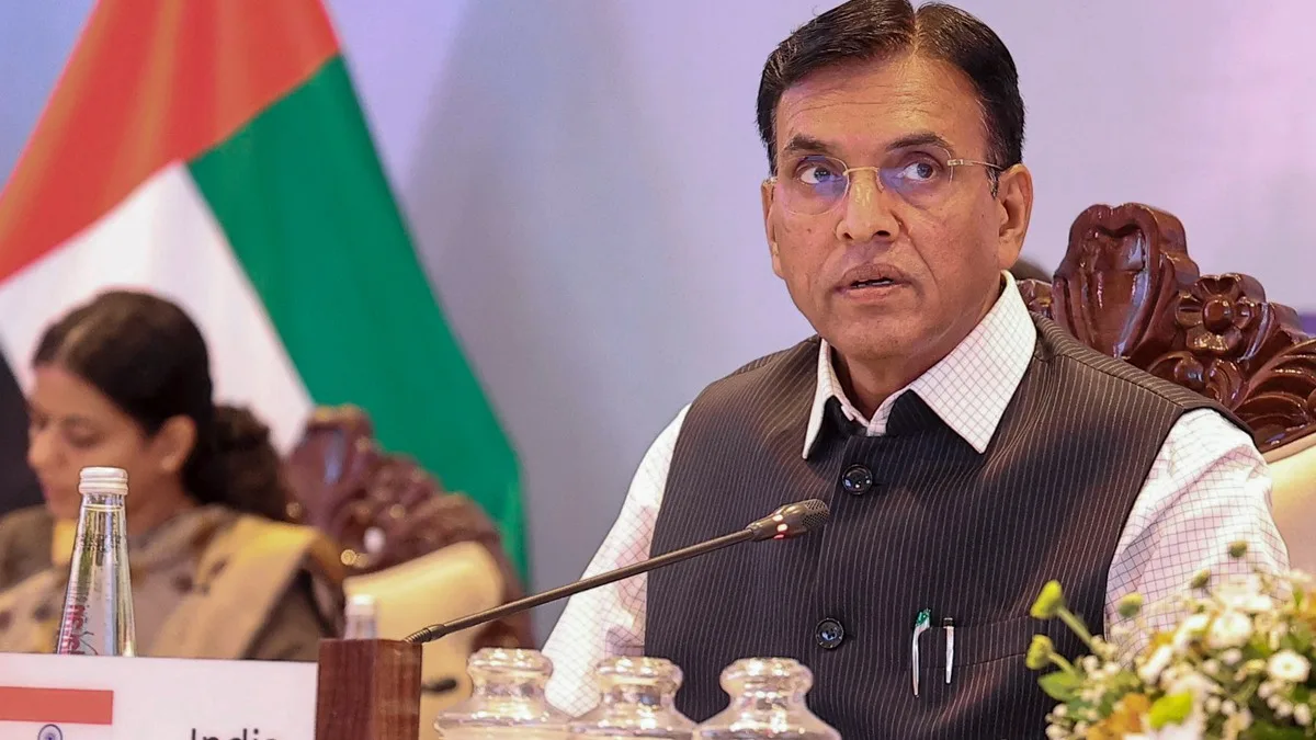 Sports Minister asks Hockey India and franchises to draw up revival plan for HIL
