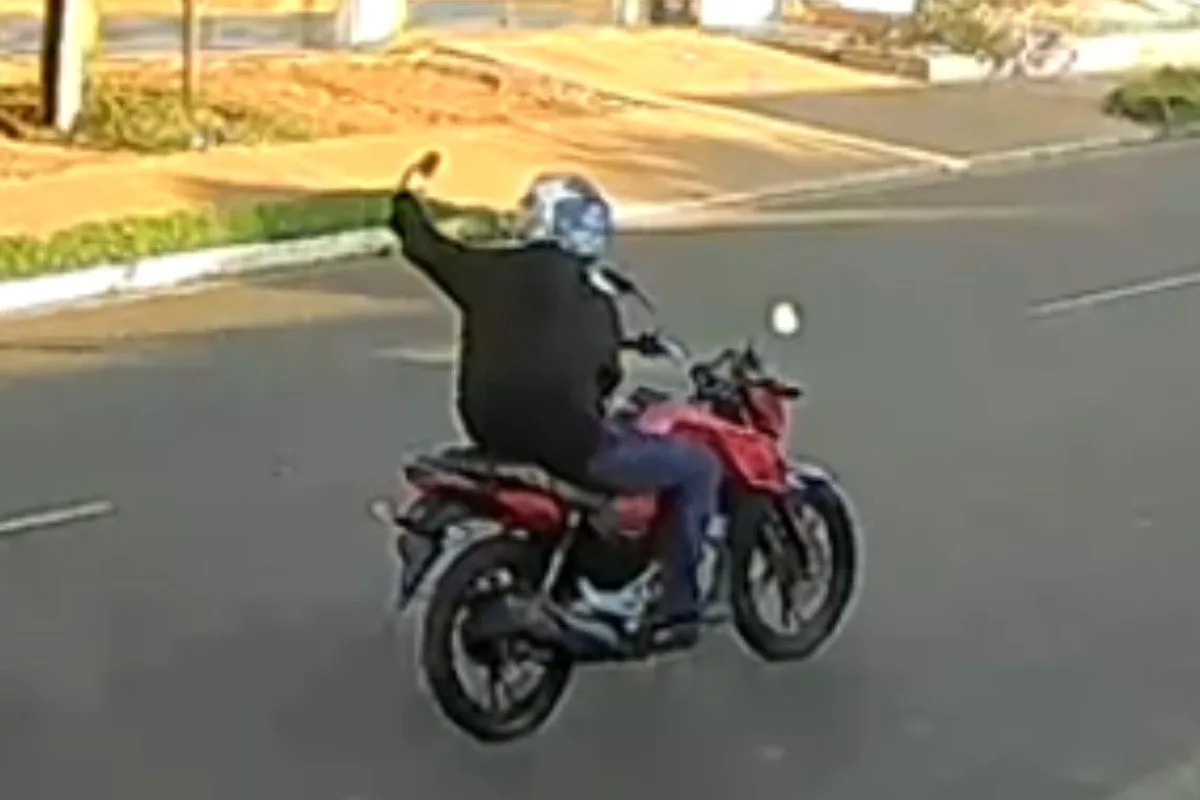 Idoso recebe alta após ser atropelado por motoqueiro fazendo selfie em Campo Grande