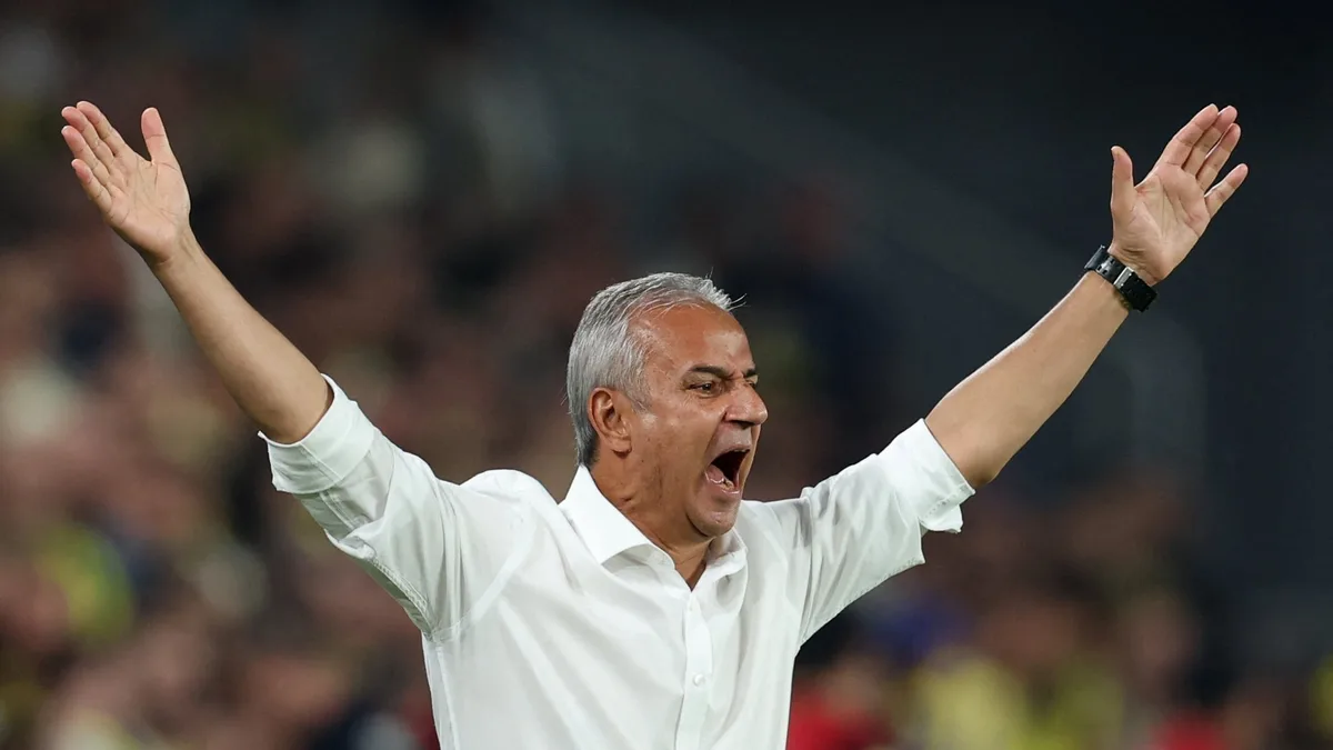 Escándalo en la Champions League por el entrenador que fue agredido por un hincha y renunció: “Nunca regresaré”