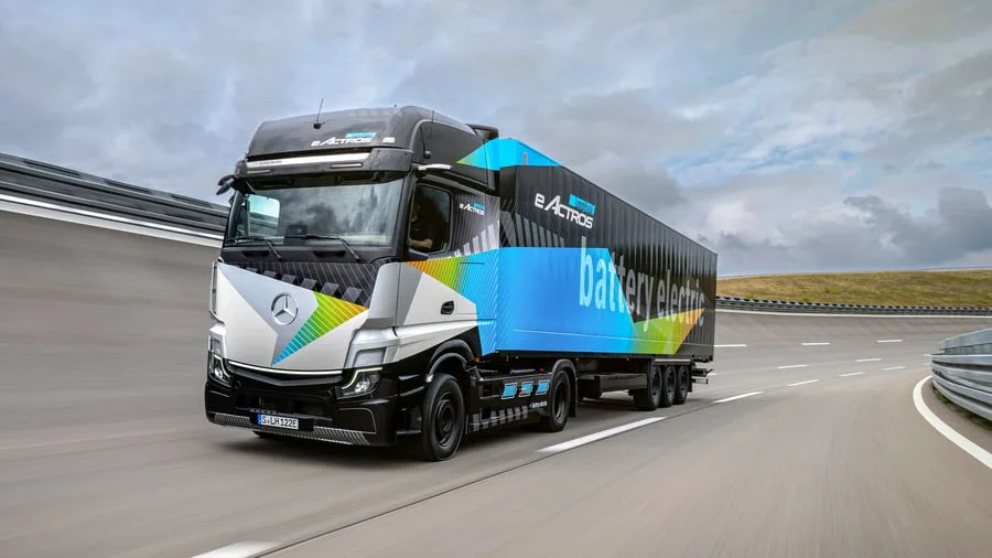 Daimler Truck: „Wir sind vielleicht kein Fels in der Brandung, aber ein ordentlicher Klotz“