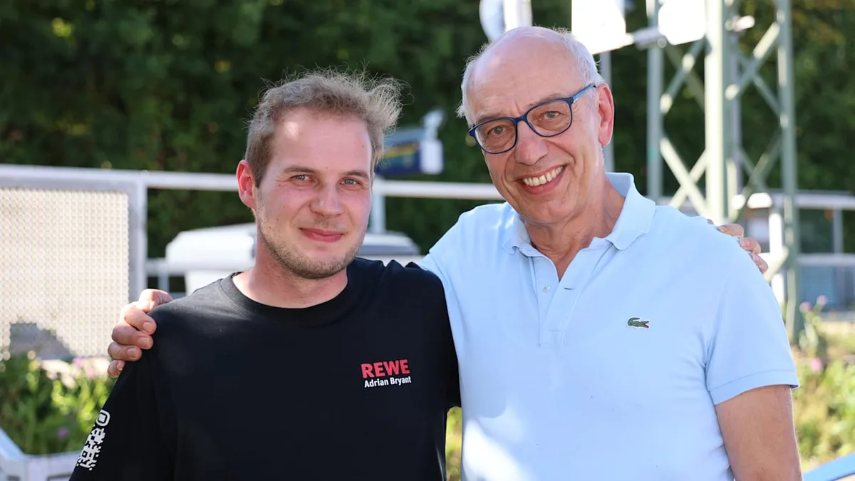 Nach Stoß auf S-Bahngleise - REWE-Mitarbeiter wird zum Lebensretter