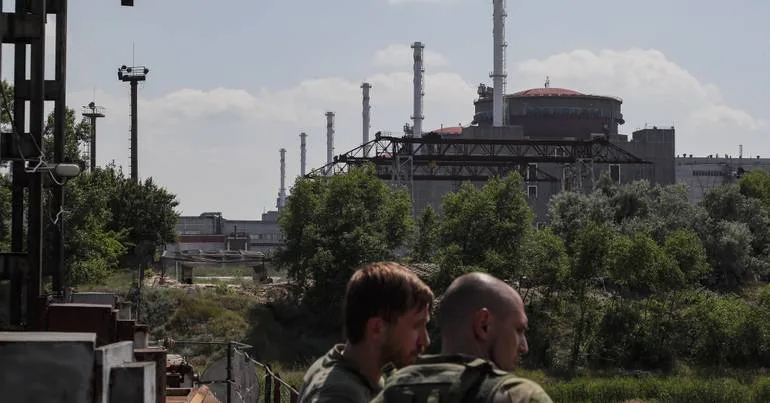 Central de Zaporijia perde última linha de abastecimento