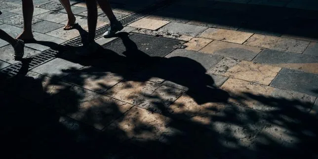 Appel à témoignages : vous faites face à la mort d’un(e) de vos proches après l’une des vagues de chaleur ? Racontez-nous