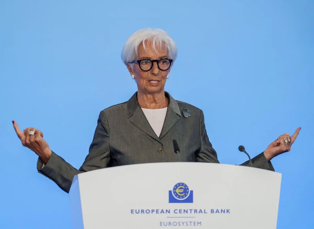 Lagarde avisa de que Europa no puede perderse la revolución de la IA