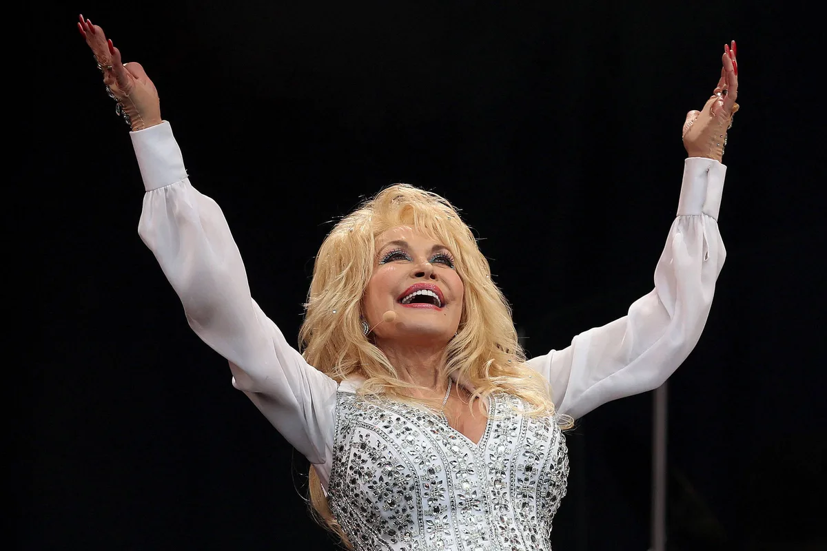 Ainda tenho muitas coisas para realizar, disse Dolly Parton na semana passada