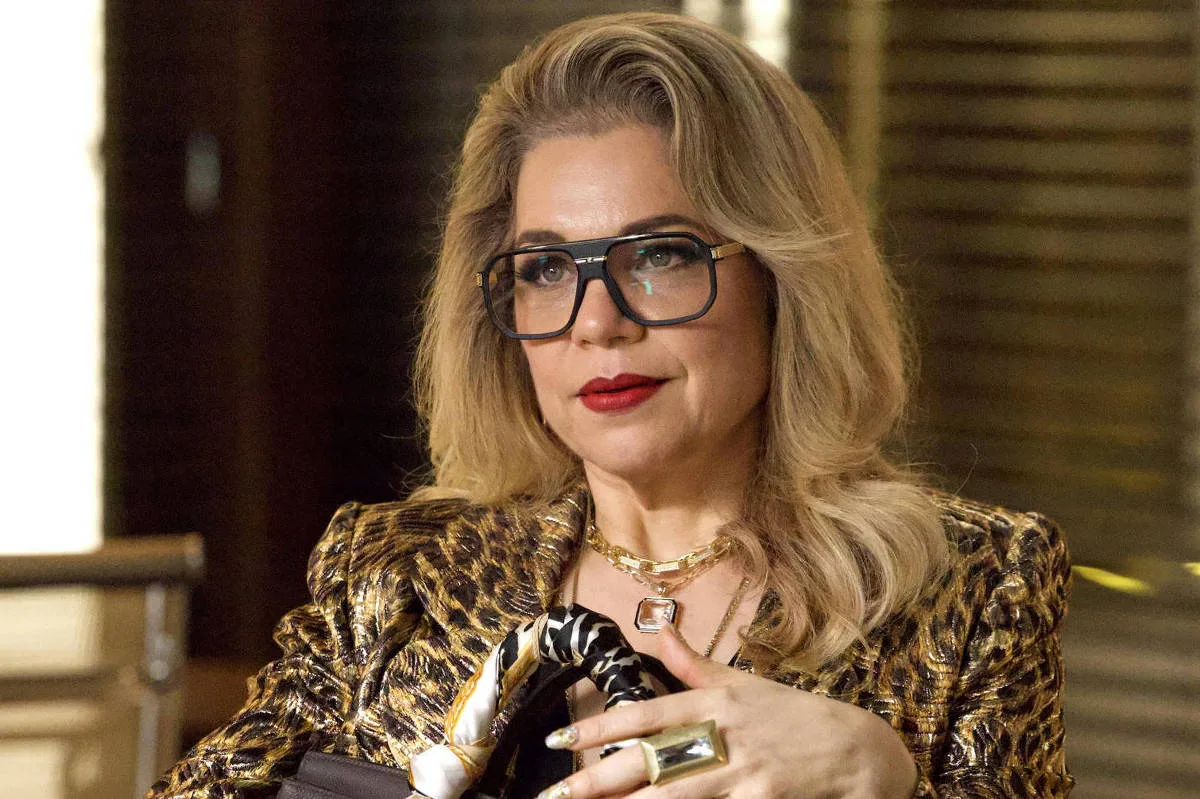 Após excesso em 'Vale Tudo', Globo impõe limite em ações de merchandising nas novelas