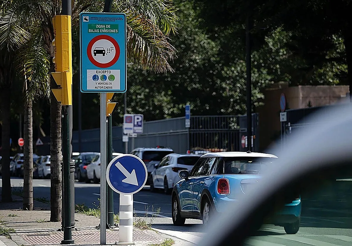 Málaga suspende la Zona de Bajas Emisiones y deja de multar tras la sentencia del TSJA
