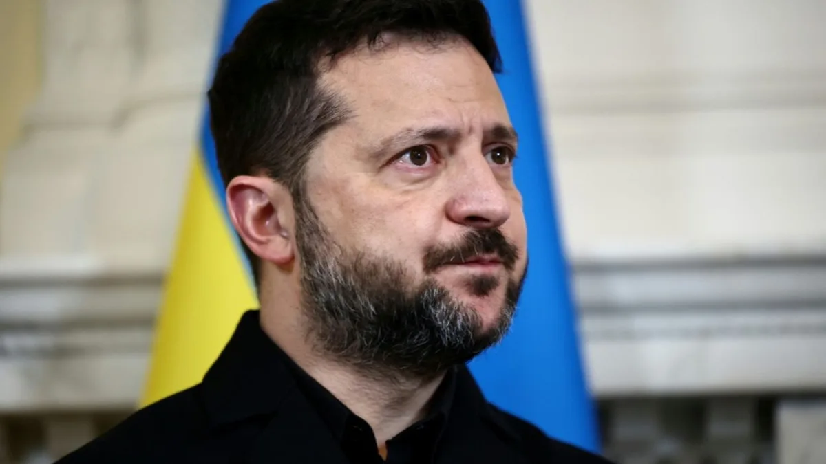 Selenskyj fordert Musk zu Wiederherstellung von Starlink in der Ukraine auf