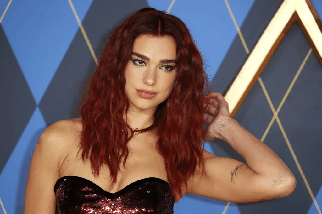 Do palco ao dia a dia: como recriar as makes icônicas de Dua Lipa