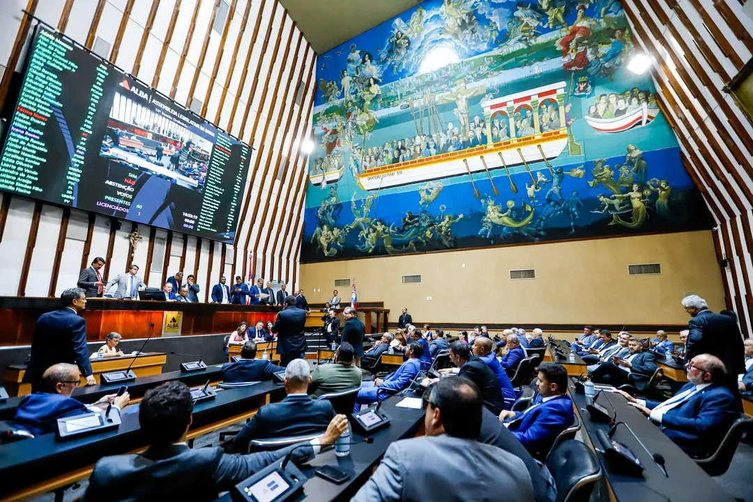 A TARDE Eleições analisa o revés de políticos que ficaram sem vaga na Câmara e na ALBA