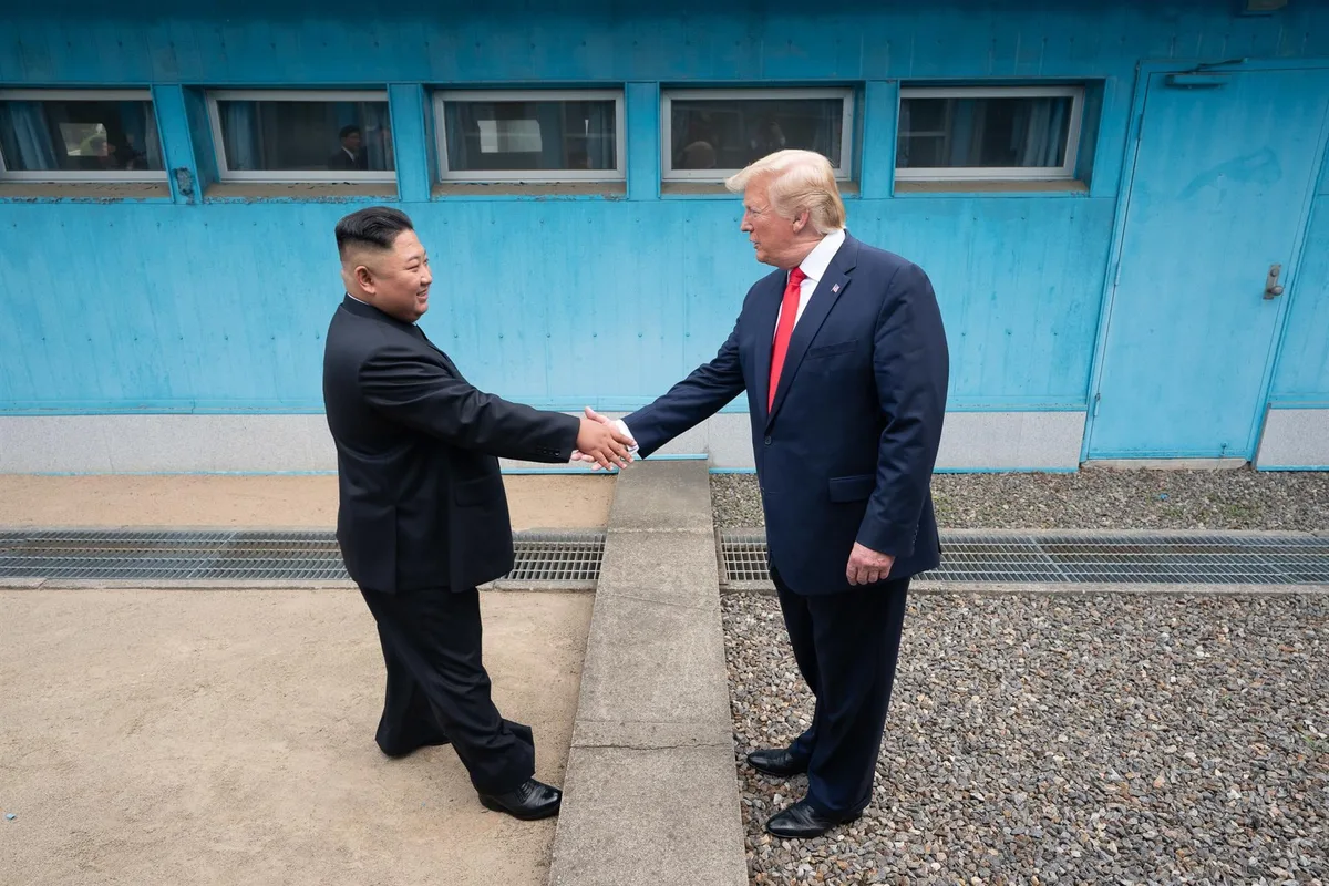 Corea del Sur espera que la relación entre Kim y Trump lleve a un "diálogo" en la región