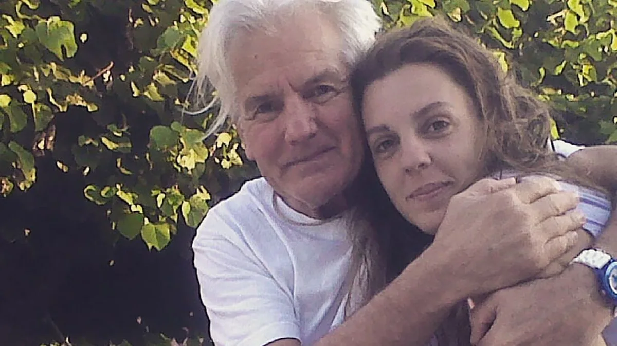 “Me duele ser argentina”: la hija de Sergio Denis cuestionó a la Justicia tras el fallo por la muerte del cantante