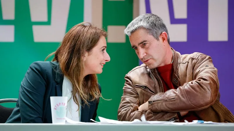 "Le choix du repli": de François Ruffin à Marine Tondelier, la gauche unitaire accueille froidement la victoire de Raphaël Glucksmann