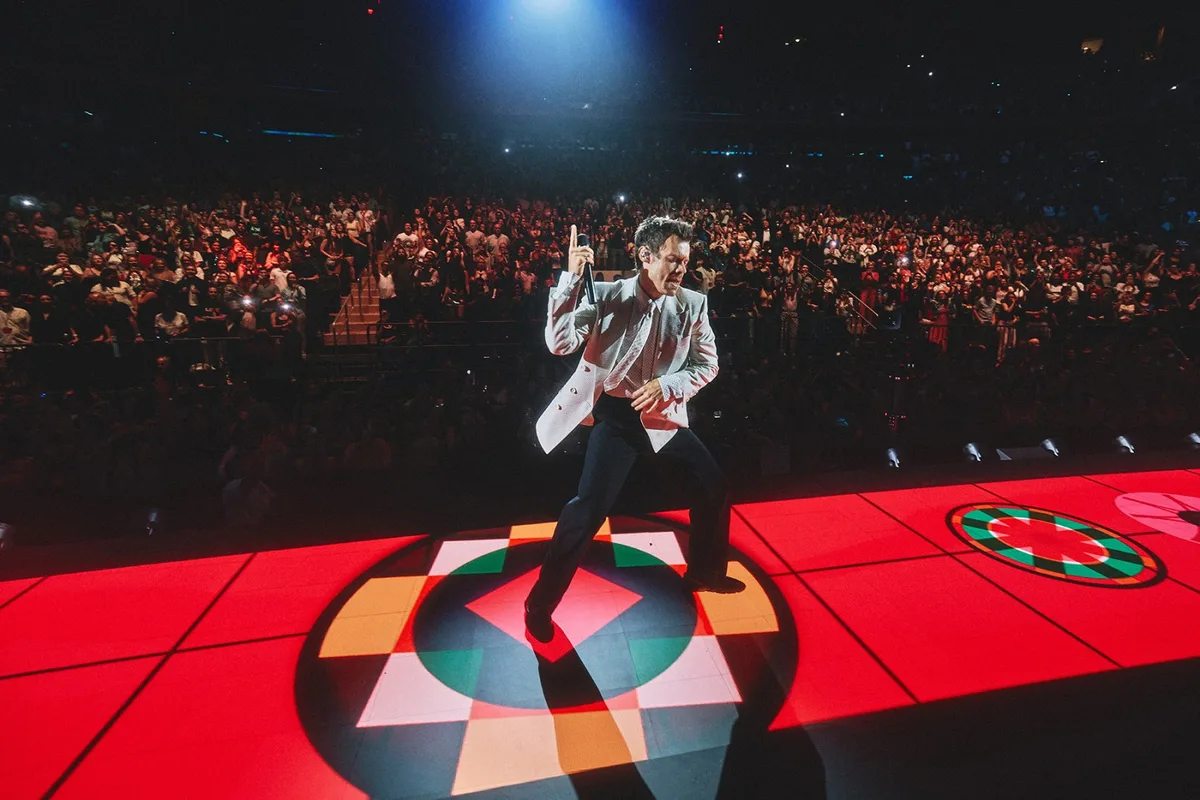 Seven Reasons Why You Should See Harry Styles Right Now