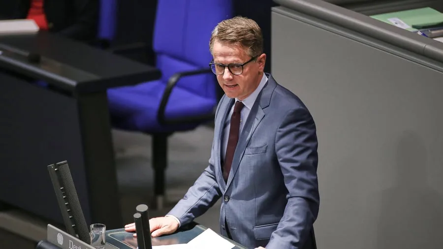 Gesundheit: Bundestag beschließt Reform der Notfallversorgung