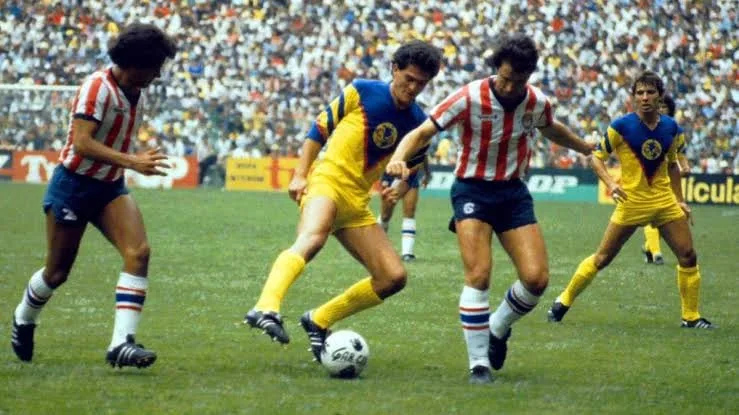 Por qué América vs Chivas se llama Clásico Nacional: el origen de una rivalidad que divide a México