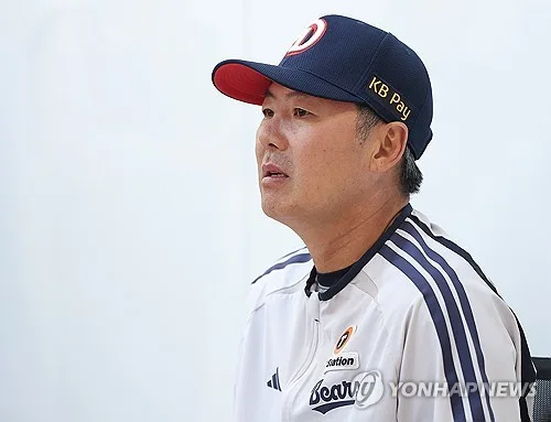 김원형 두산 감독 "시즌 내내 막혔던 공격…창피한 경기였다"