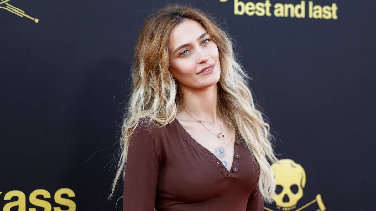 Paris Jackson habló de la ruptura que la llevó a replantearse su manera de vincularse: “Me prohibí hasta el contacto visual”