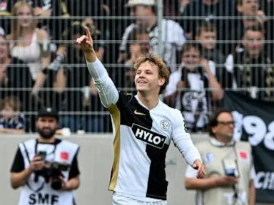How 'brave' small-town club Elversberg is shaking up German soccer