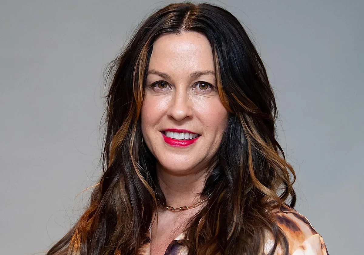 Alanis Morissette denuncia a su exdirectora de gira por un supuesto chantaje con drogas