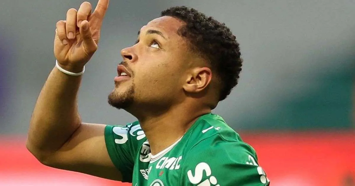 Palmeiras vence o São Paulo, reassume a ponta e coloca pressão no Flamengo