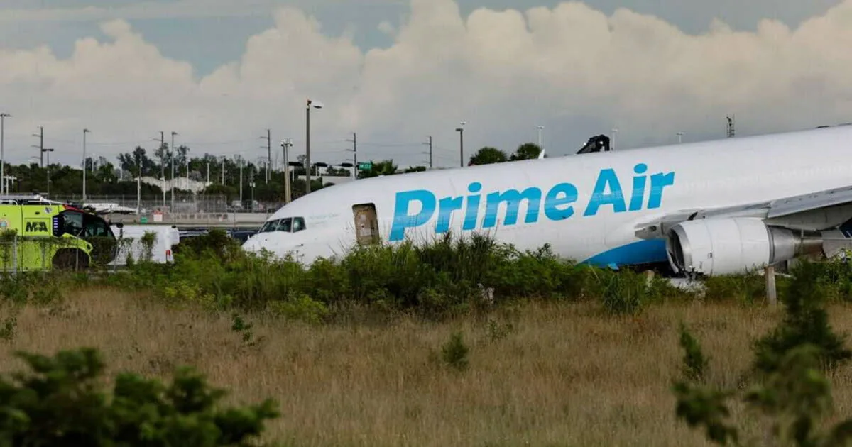 États-Unis. Avion-cargo Amazon sorti de piste à Miami : le sous-traitant qui opérait le vol suspendu