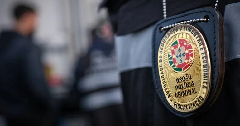 PSP e ASAE apreendem quase 3.200 artigos contrafeitos