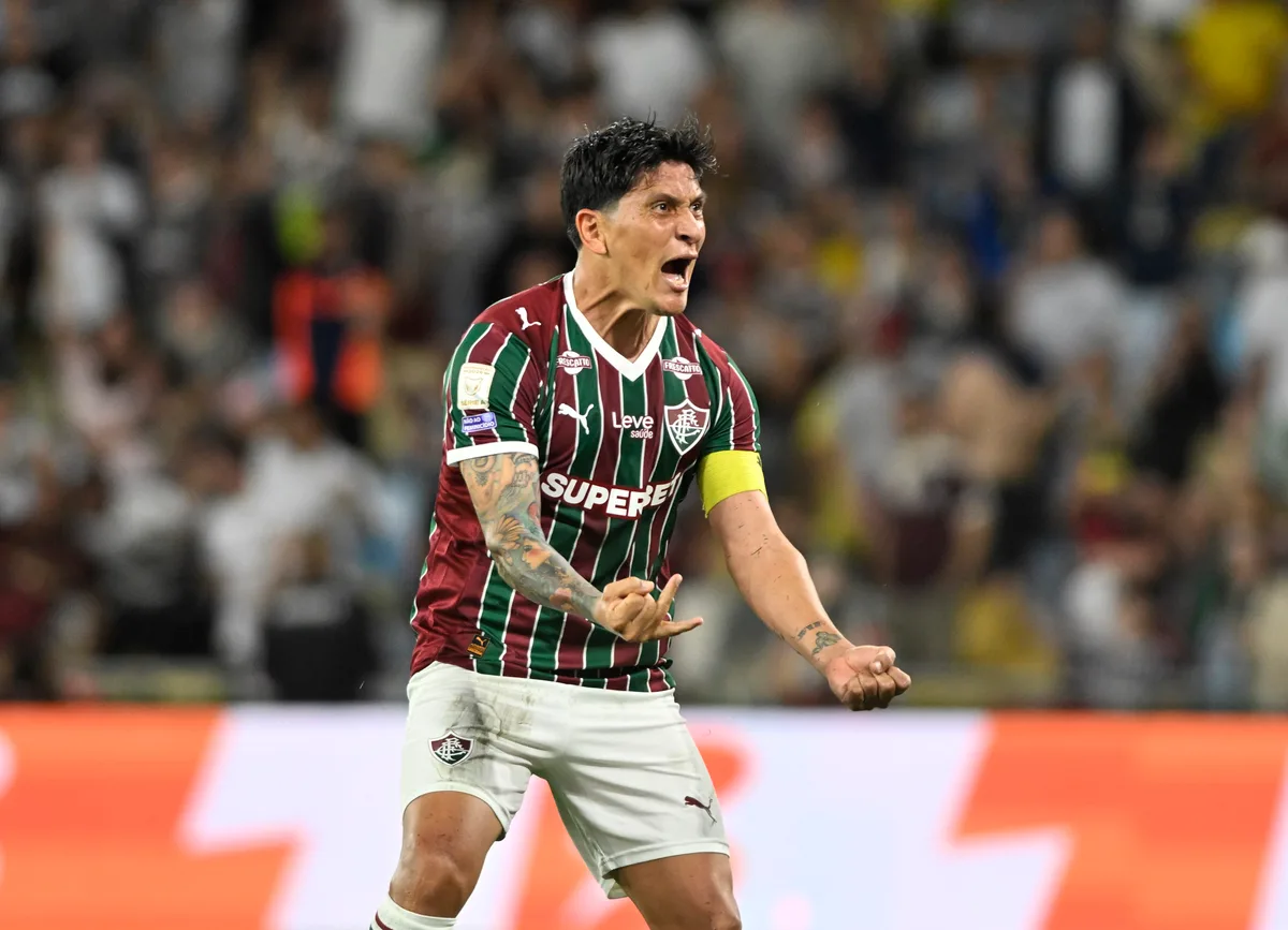 Cano celebra 1º gol pelo Fluminense em 2026 e cita mudança de postura: "Tivemos a raça que perdemos"