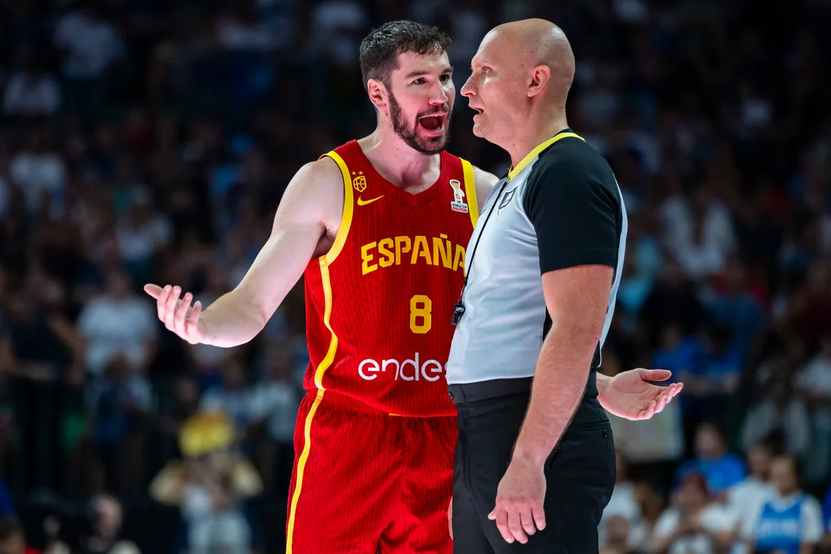 Los tres errores arbitrales que enfadaron a España
