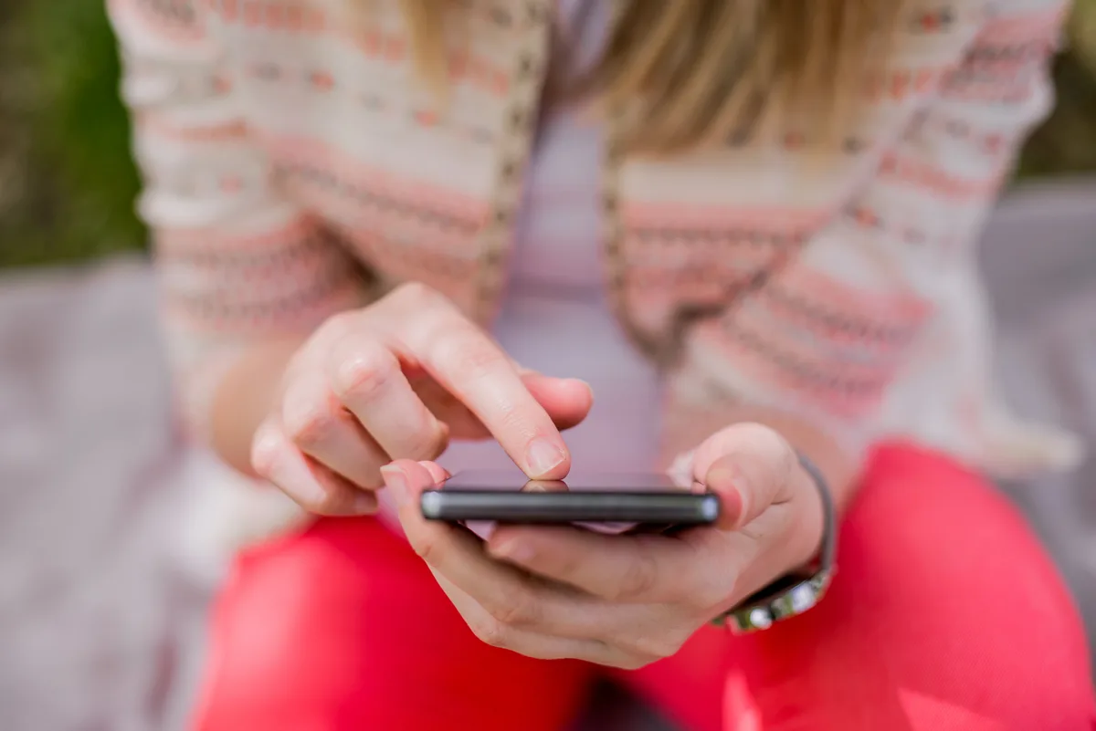 Un grupo de jóvenes se reunió con senadores y pidió participar en las leyes sobre entornos digitales