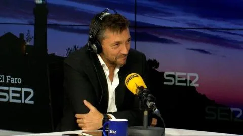 El emotivo mensaje de Javier Ruiz a los oyentes de la SER: "Es la novia que nunca te quiere lo que la quieres tú"