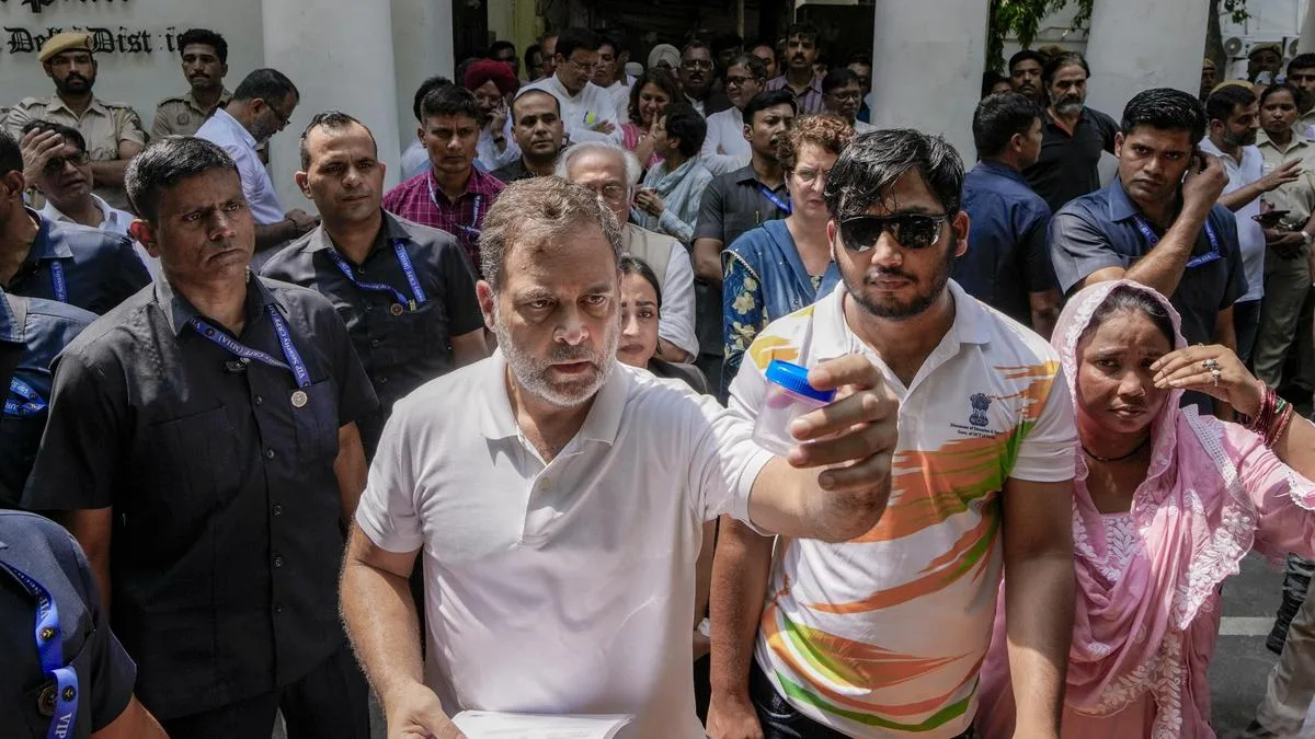Rahul sits on dharna at police station, demands FIR over pellet gun use during July 20 protest