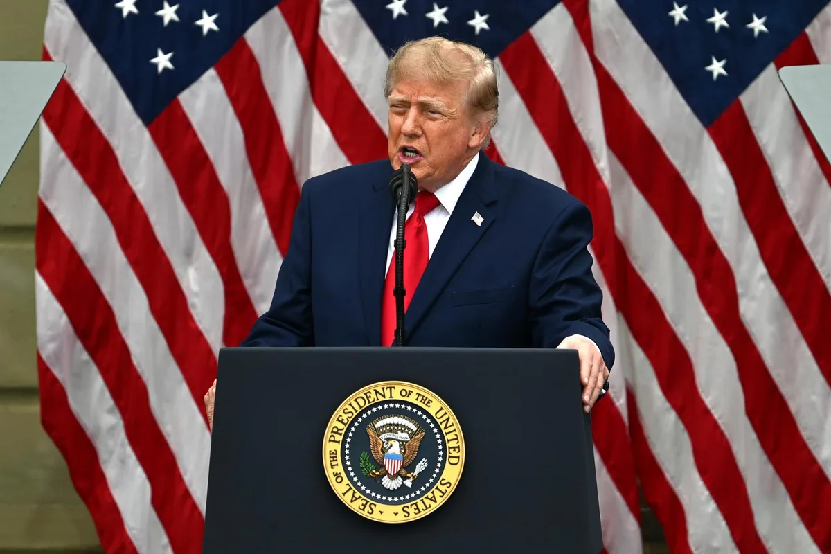 Trump asegura que el mundo entero tendrá que "devolver" dinero a EEUU cuando termine el contencioso de Ormuz