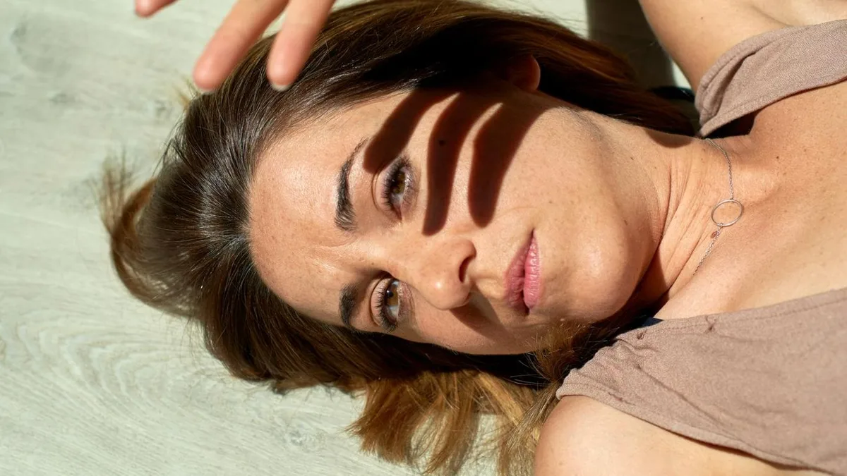 Frühe Wechseljahre: Ist das schon die Perimenopause – oder redet mir das Social Media nur ein?