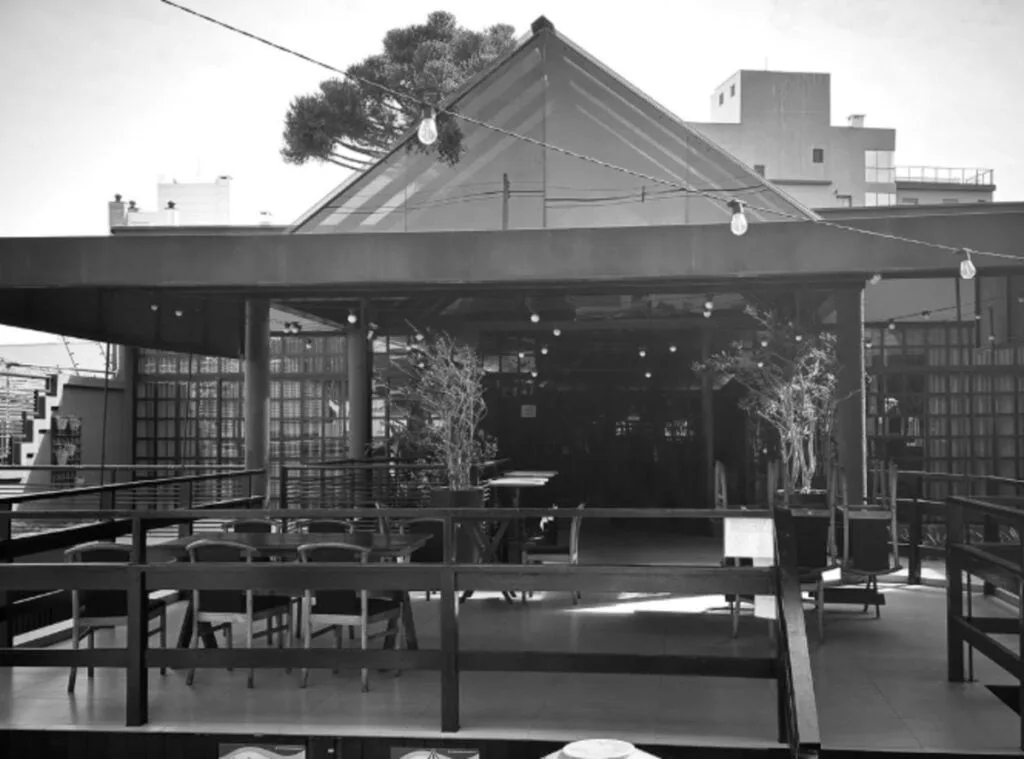 O que está por trás da onda de fechamentos de bares e restaurantes tradicionais em Curitiba