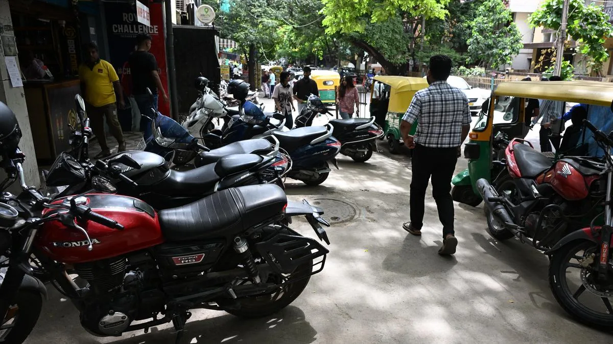 Bengaluru’s new parking rules could eliminate traffic chokepoints at notorious junctions