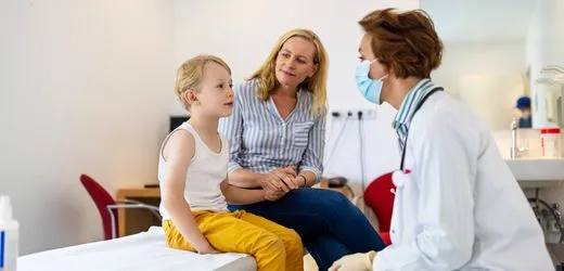 GKV-Beitragssatzstabilisierungsgesetz: »Diese Entwicklung könnte schon bei Babys zu einer Zwei-Klassen-Medizin führen«