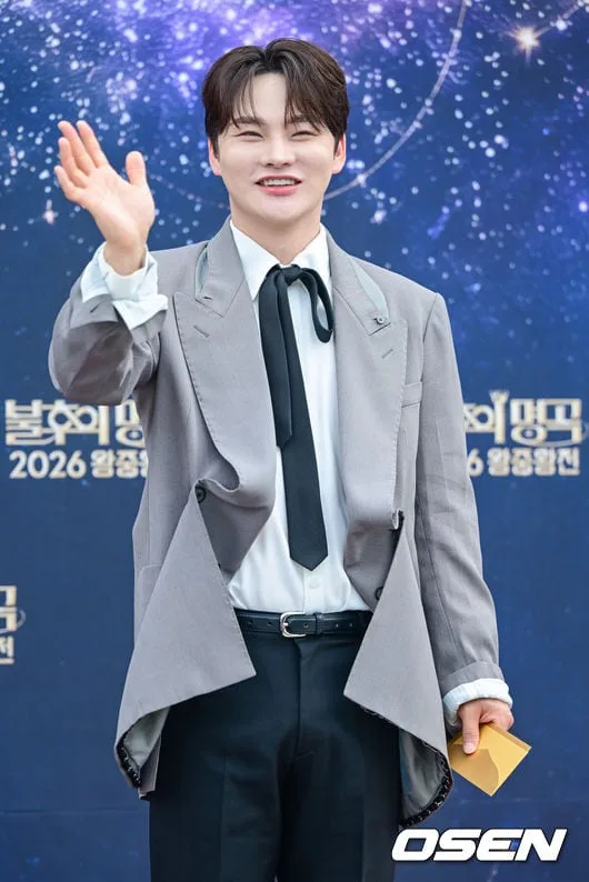 '사천 출신' 박서진, 고향 인근 수해 이웃 위해 1천만 원 기부 [공식]