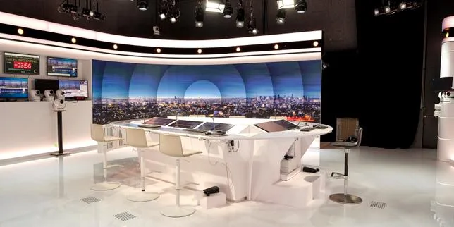 Présidentielle 2027 : les débats télévisés, source de tensions avant la primaire socialiste