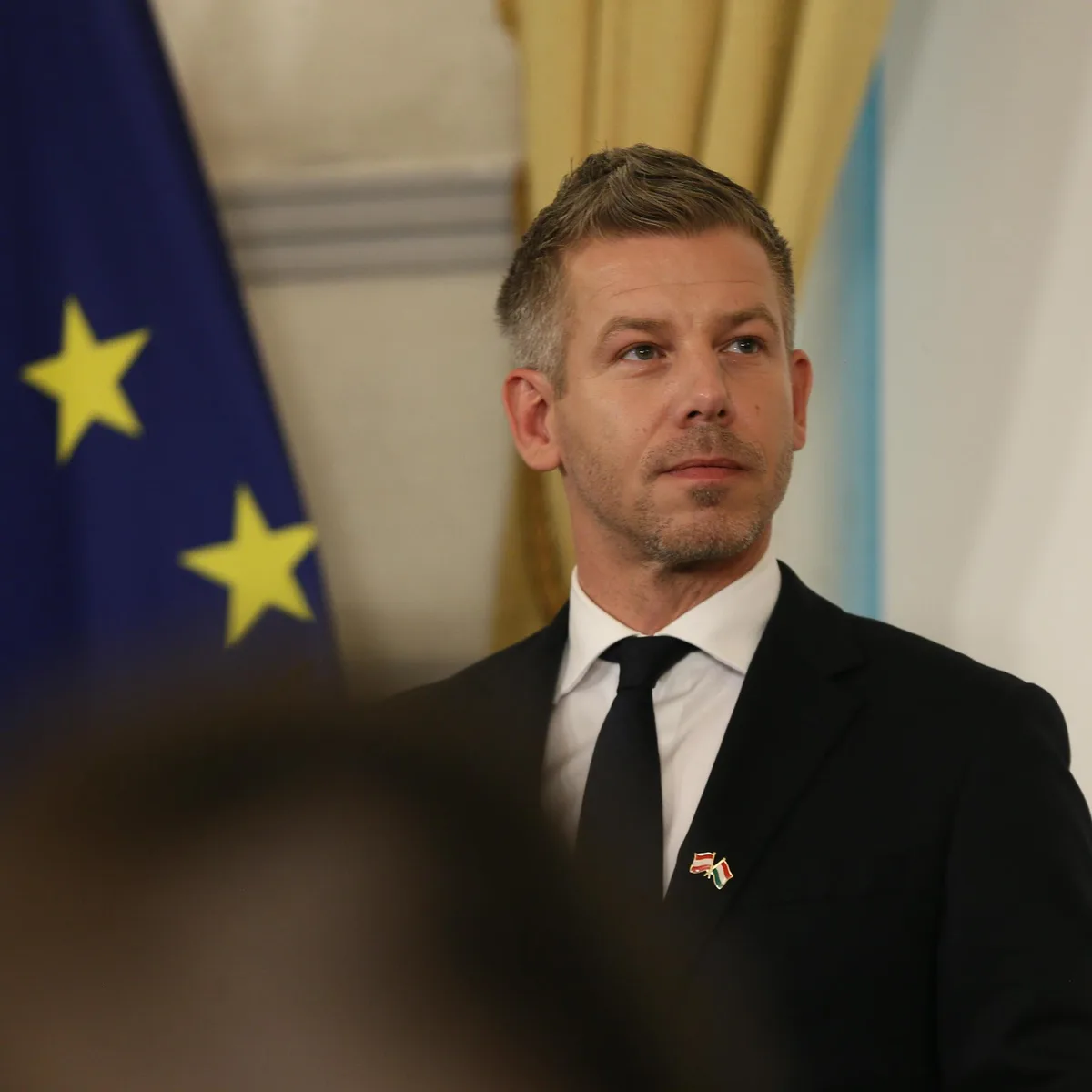 Gesetzesänderung - Ungarns neue Regierung will die Darstellung von Homosexualität im Fernsehen wieder erlauben