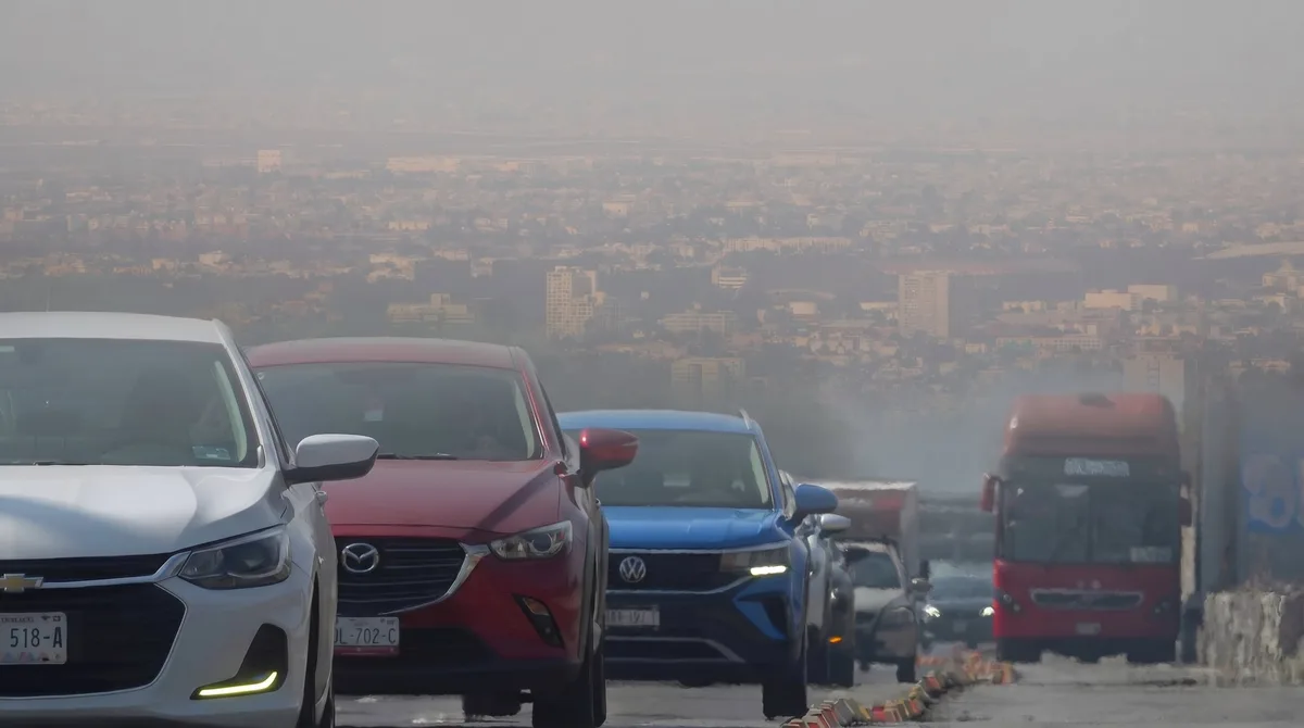 Contaminación por ozono obliga a Fase 1 de Contingencia en el Valle de México, así queda el Hoy No Circula