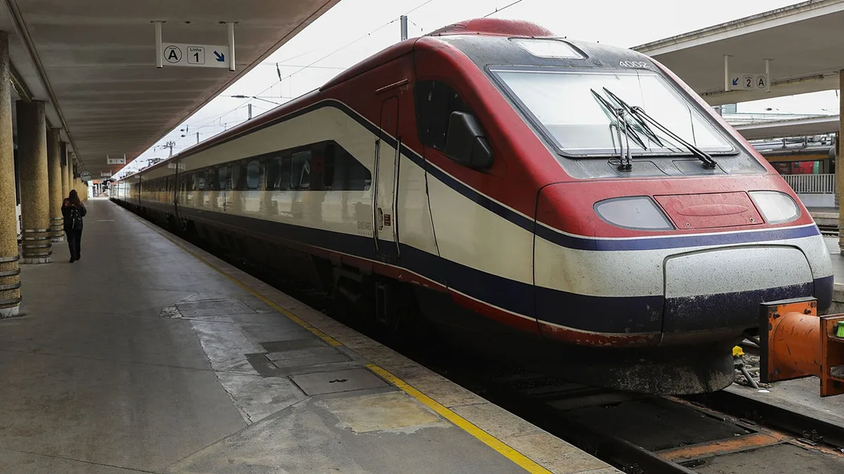 Autoridade da Concorrência defende abertura da ferrovia à entrada de novos operadores