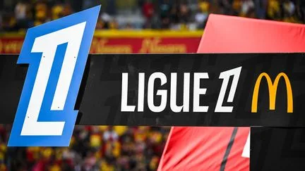 Pourquoi les clubs français ont-ils autant vendu - et très peu acheté - cet été sur le marché des transferts ?