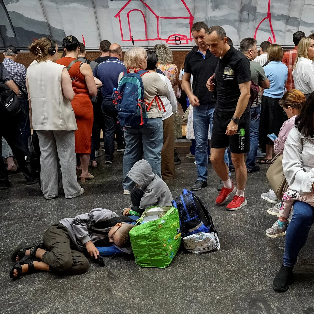 Russia’s New Push to Torment Kyiv, and a Whistle-Blower’s Warning on Mail-In Voting
