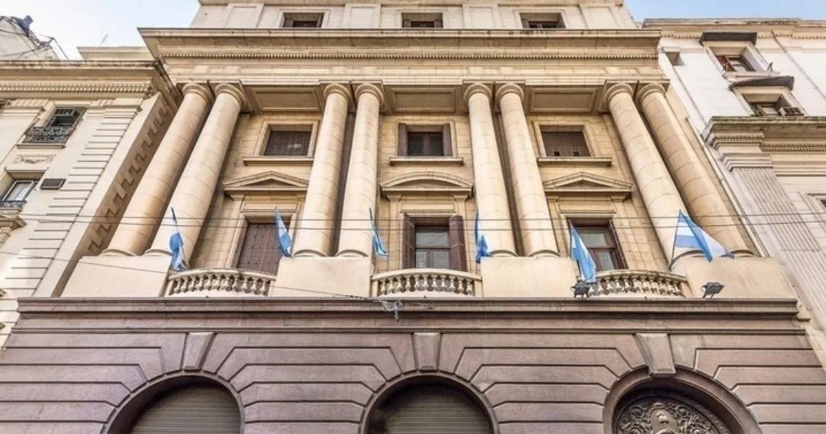 El Museo de Bellas Artes consigue finalmente una nueva sede para guardar toda su colección, la mayor del país