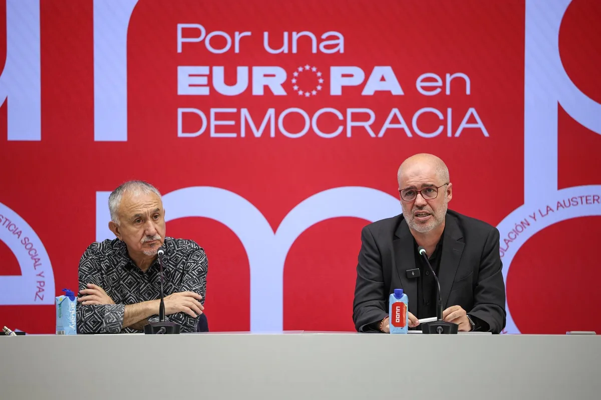 UGT y CCOO apelan a un acuerdo para Frente Amplio: "El país os espera"