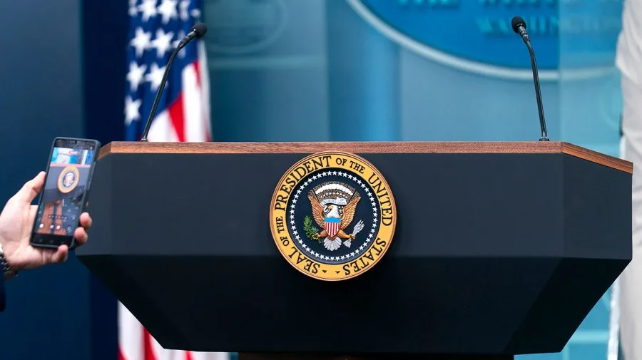 White House to host first press briefing in over 40 days