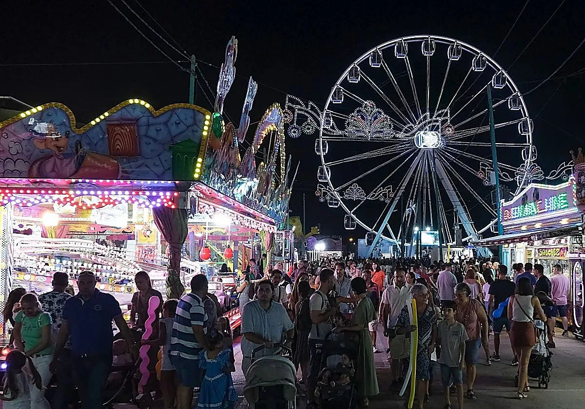 Dos detenidos por tocamientos a mujeres en el Real de la Feria de Málaga